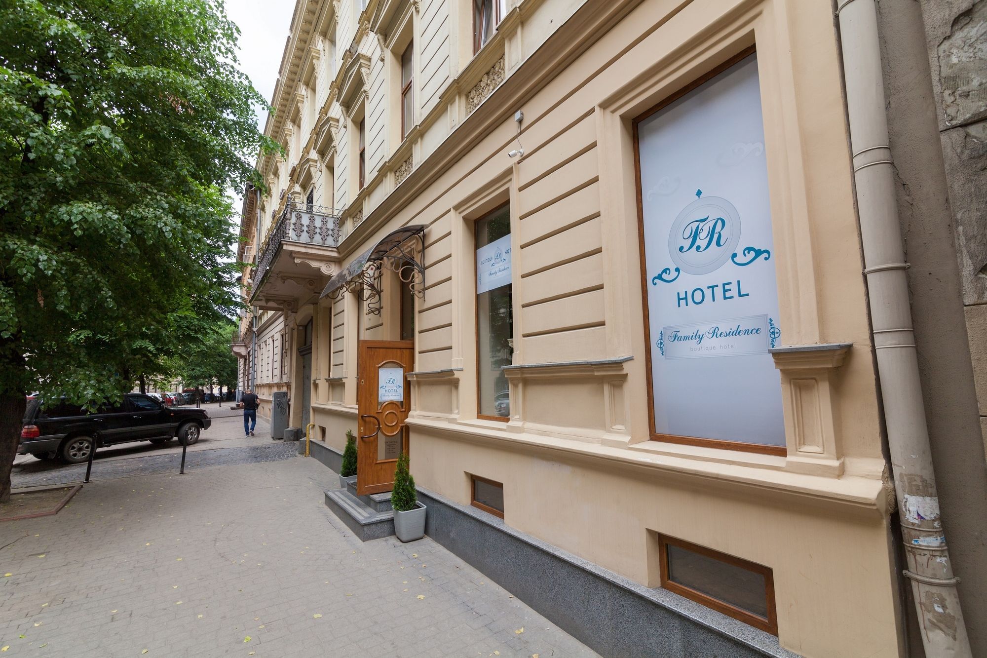 Family Residence Boutique Hotel Liov Exterior foto